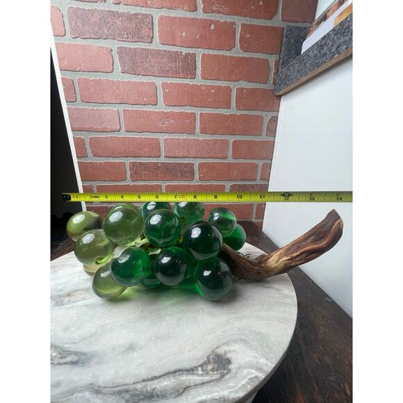 Vintage MCM Large Green Lucite Grapes Driftwood Cluster 14" - Picture 4 of 9